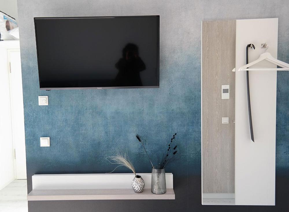 U37 Apartment *